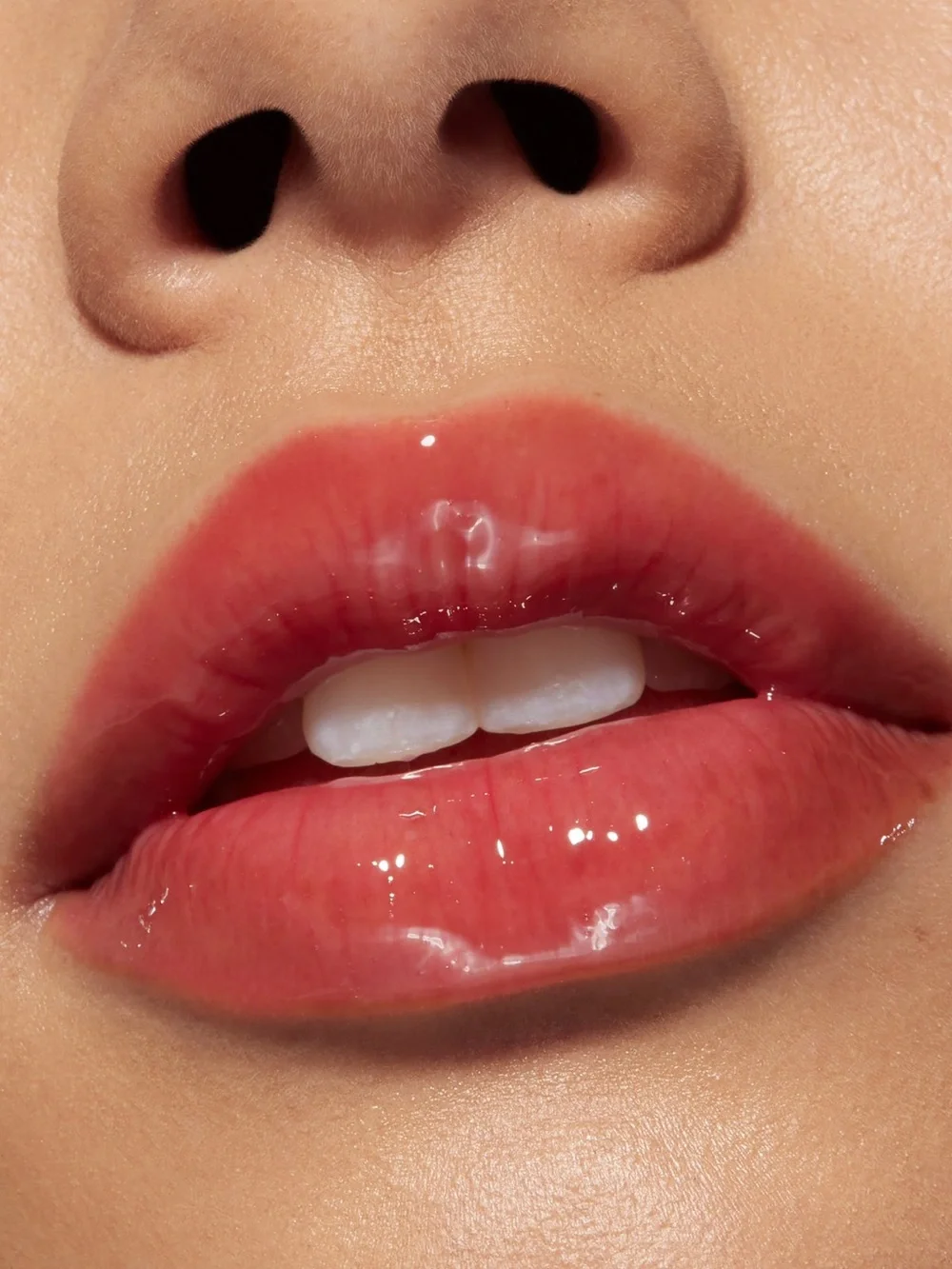 Kylie cosmetics Gloss Drip in Cranberry Craze
